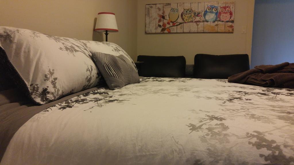 At The Beach Bed And Breakfast Kelowna Kamer foto